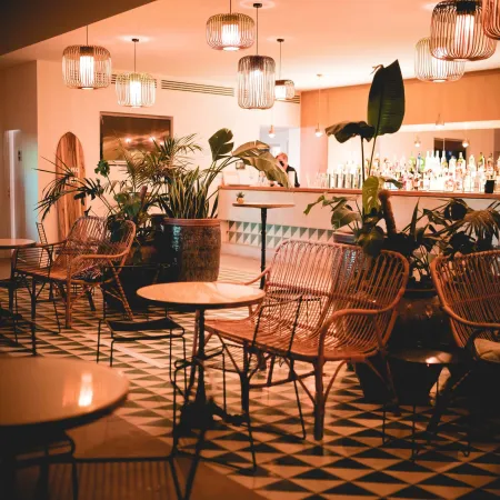 NameLong-Bar galerie