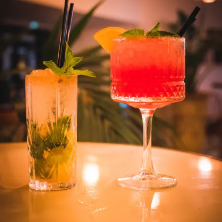 NameLong-Bar galerie